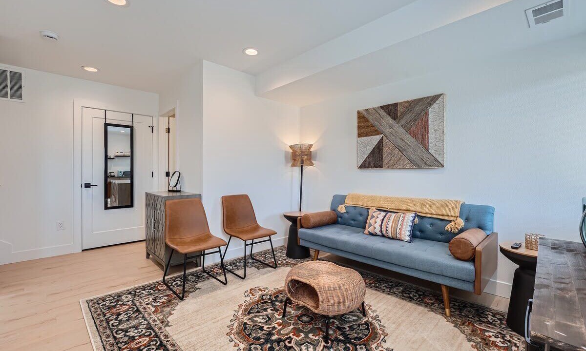 Photo of Livingroom in Applewood West