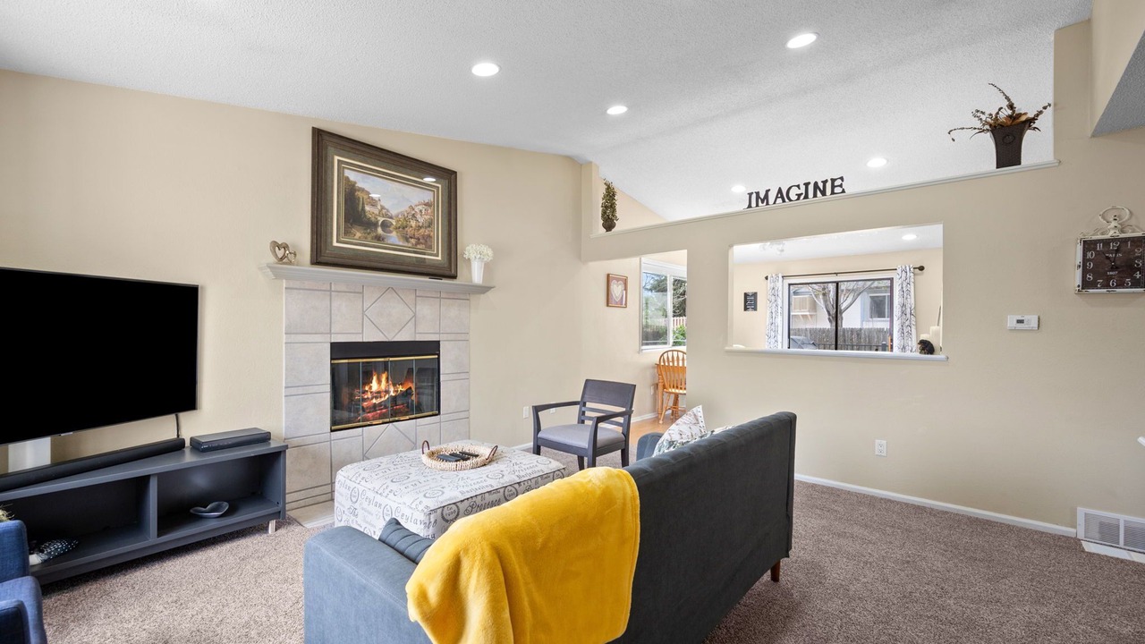 Photo of Livingroom in Marston