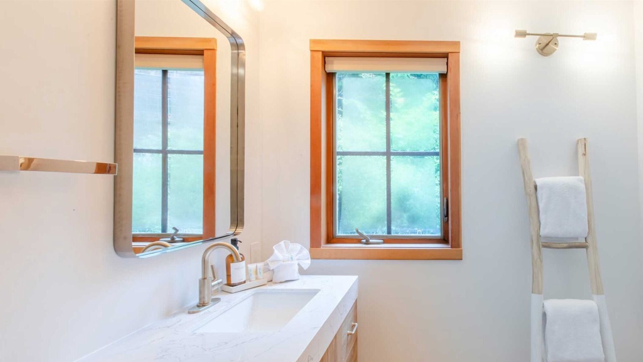 Photo of Bathroom in Neahkahnie Beach