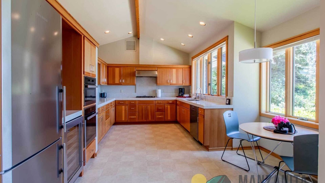 Photo of Kitchen in Neahkahnie Beach