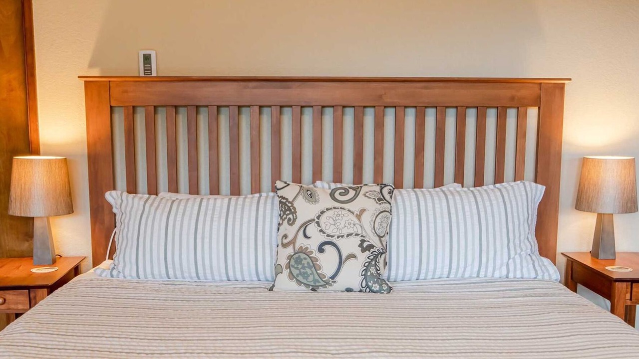 Photo of Bedroom in Neahkahnie Beach