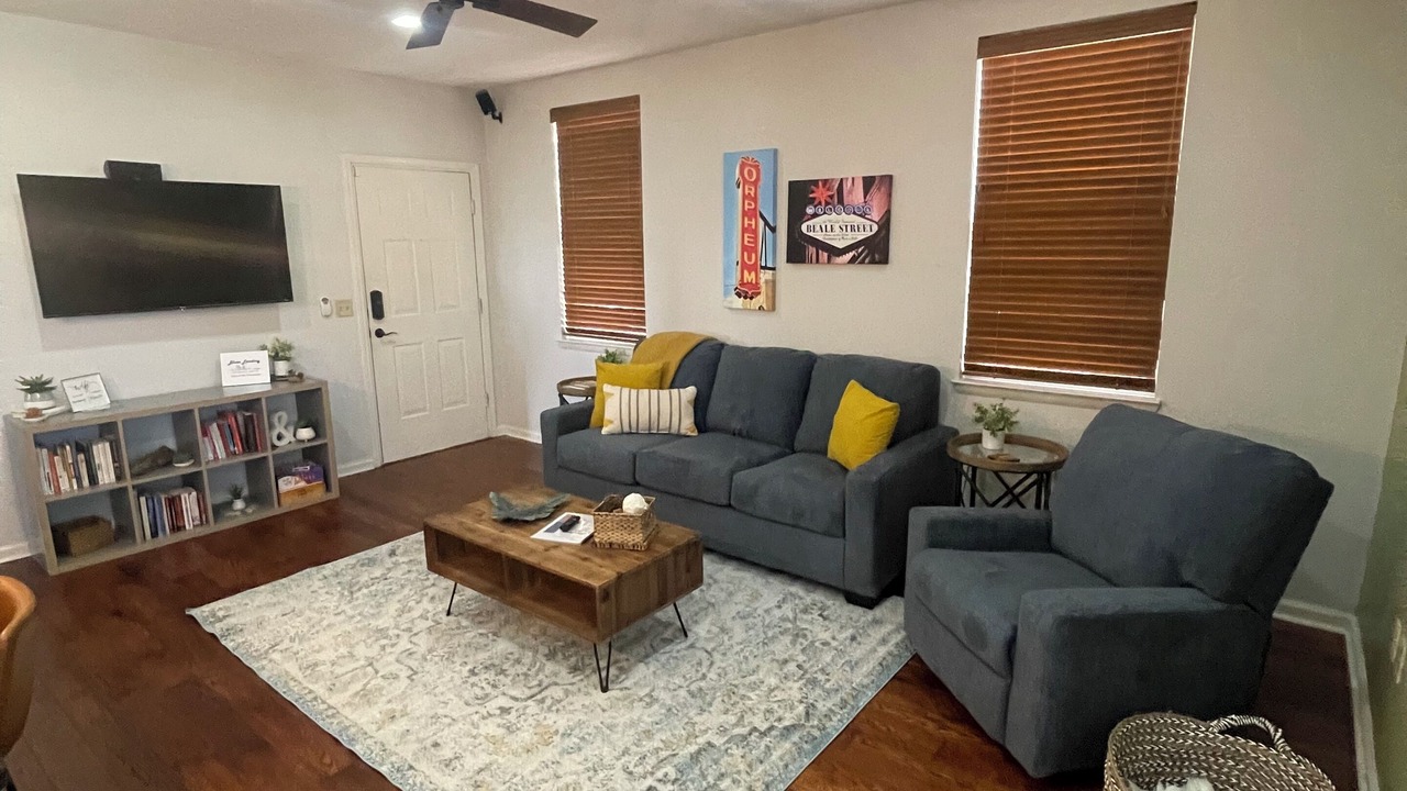 Photo of Livingroom in South Main Historic District