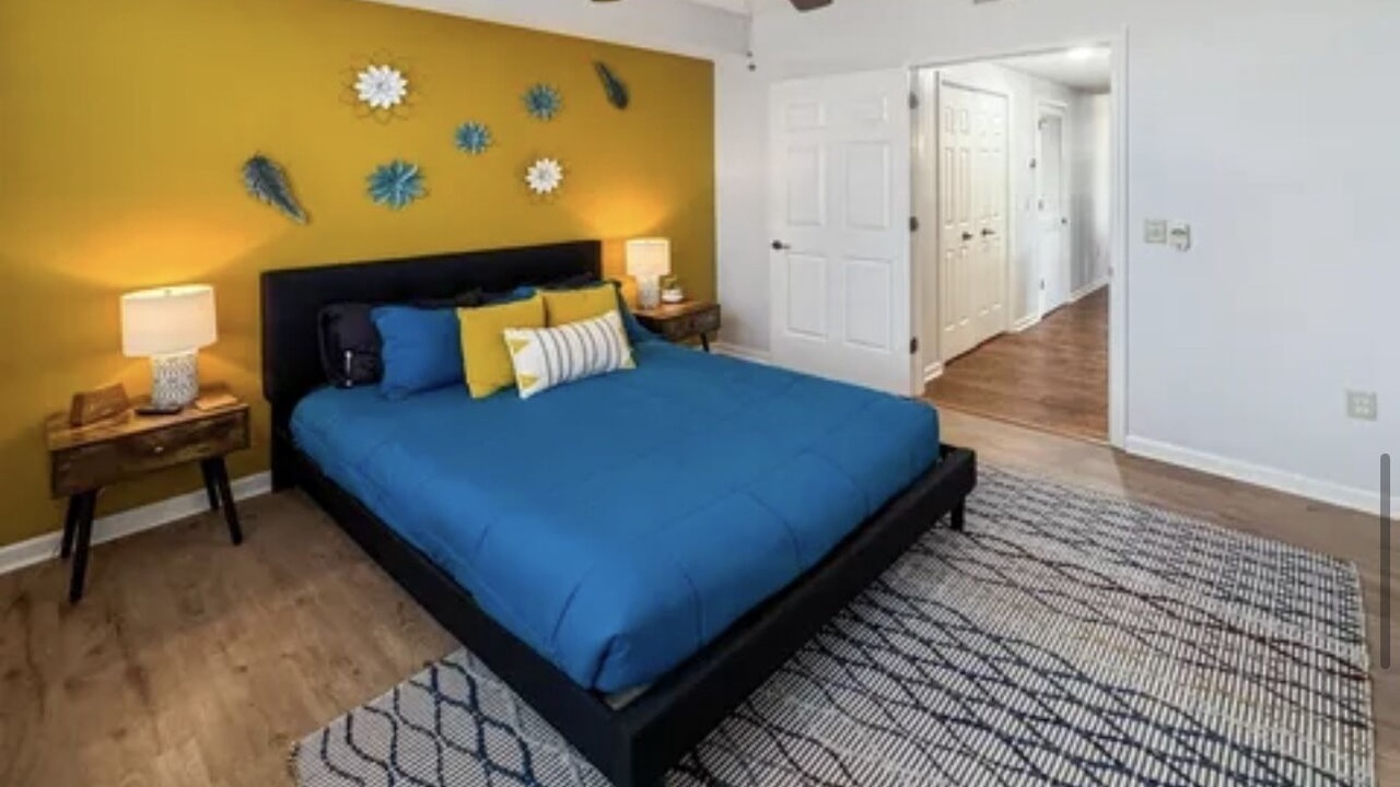 Photo of Bedroom in South Main Historic District