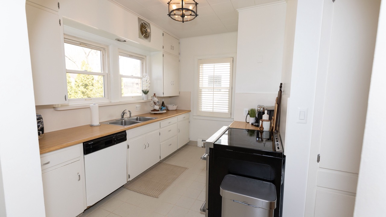 Photo of Kitchen in Burns Park