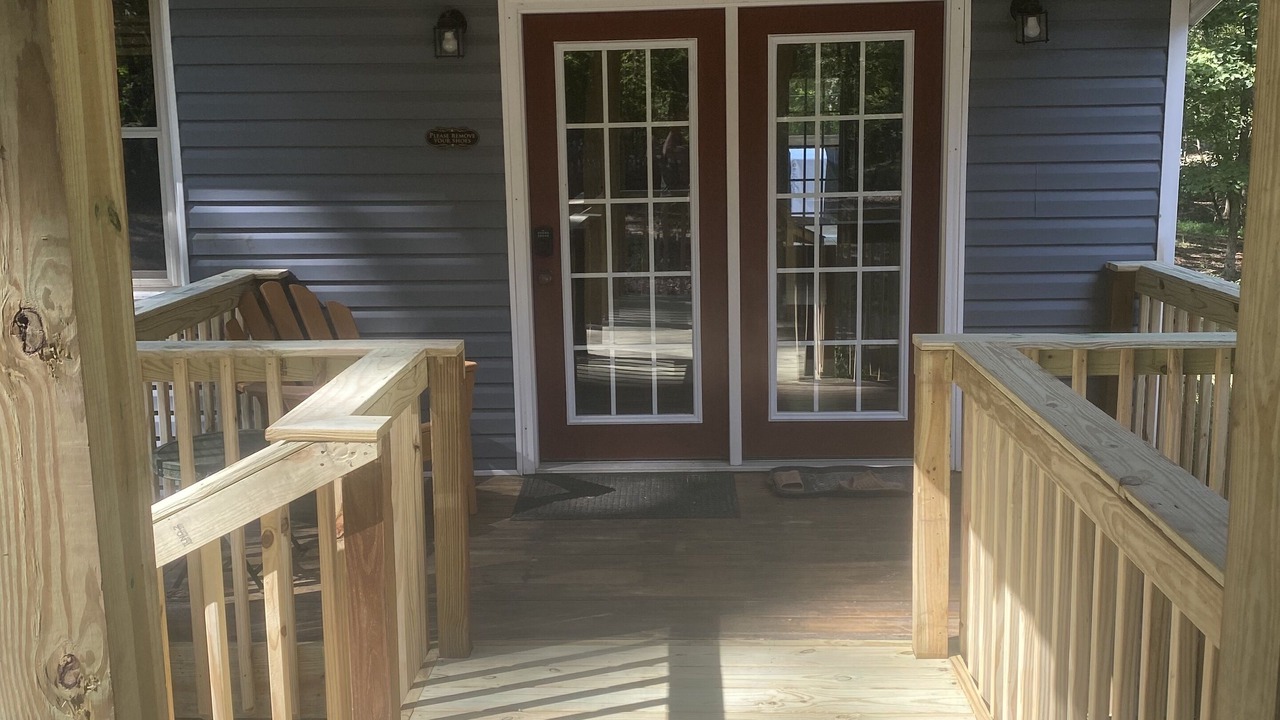 Photo of Patio Balcony in Clifftops