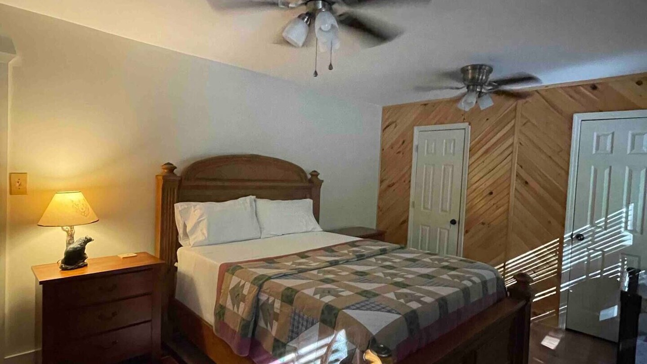 Photo of Bedroom in Clifftops