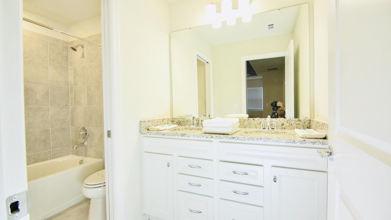 Photo of Bathroom in Davenport