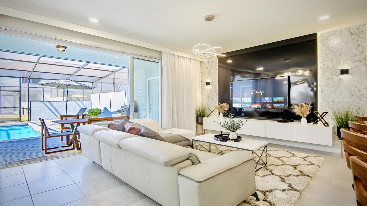Photo of Livingroom in Davenport