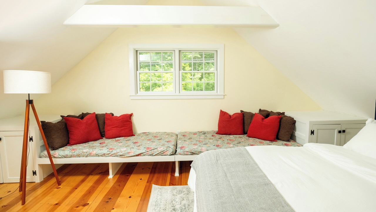 Photo of Bedroom in Canaan