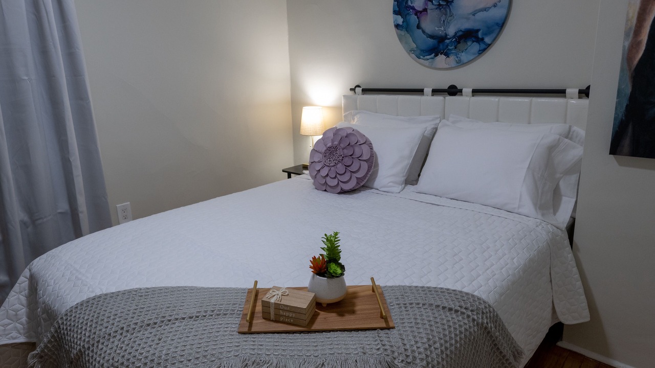 Photo of Bedroom in Utica