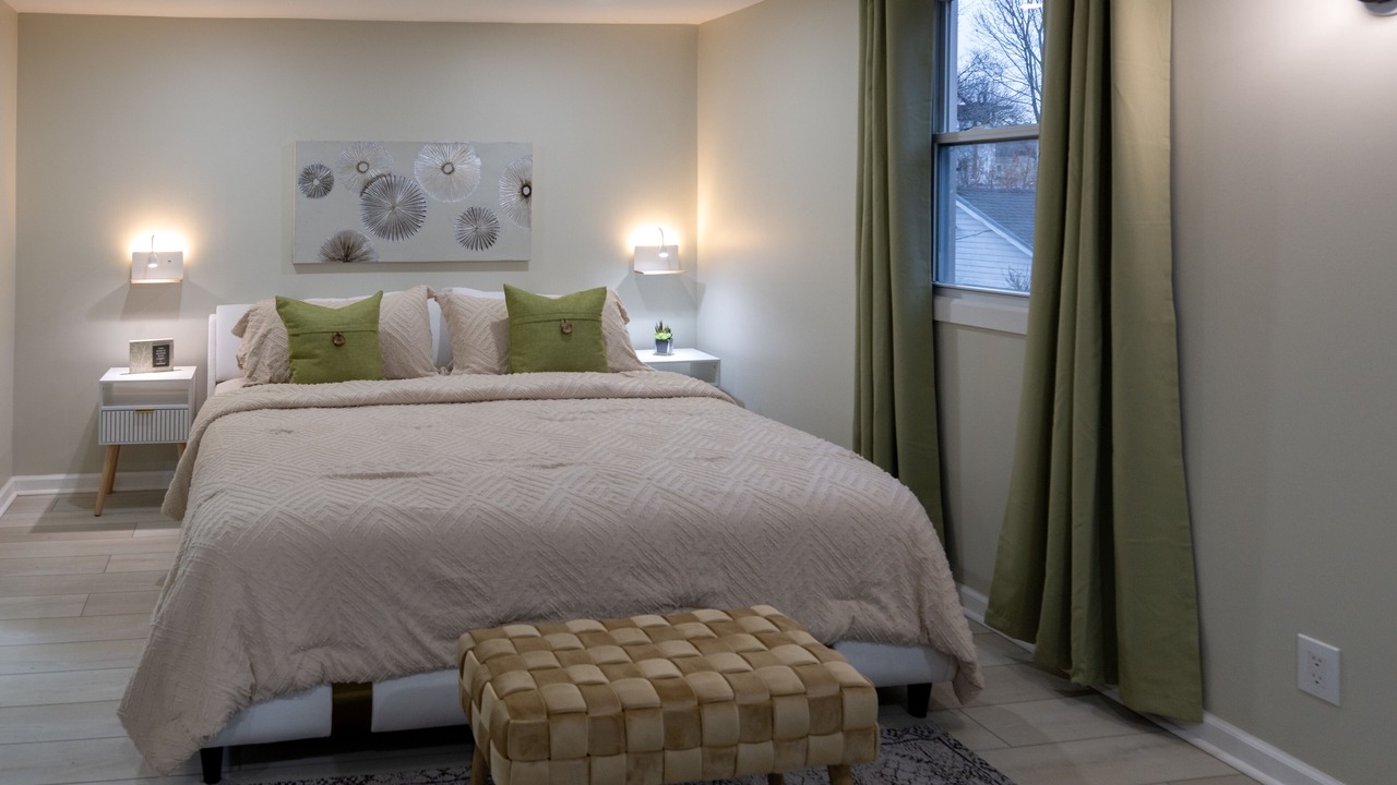 Photo of Bedroom in Utica