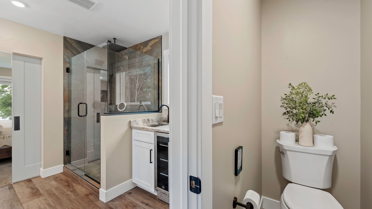 Photo of Bathroom in Penn Lake Park