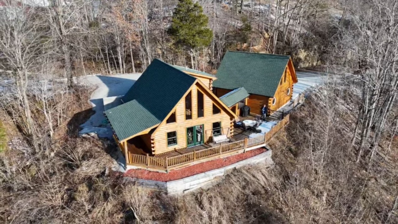 Photo of Outdoor in Byrdstown
