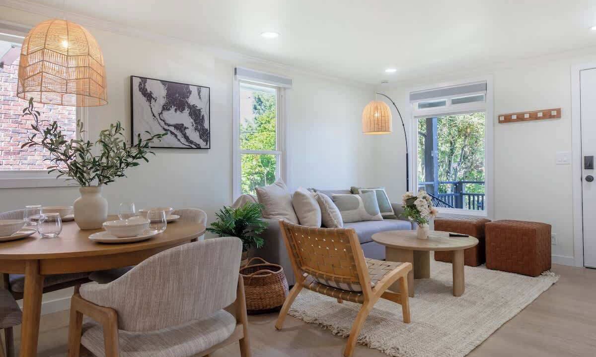 Photo of Livingroom in Wallingford