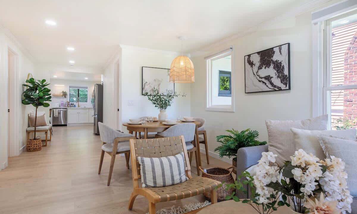 Photo of Livingroom in Wallingford