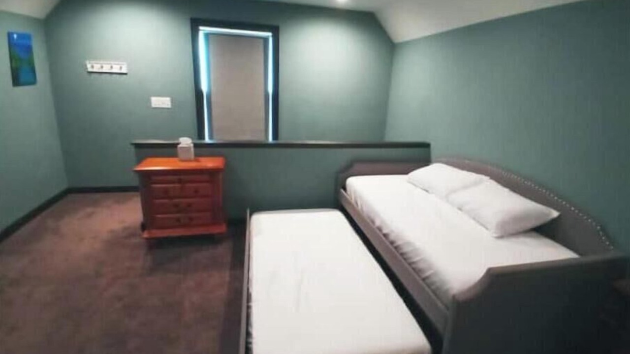 Photo of Bedroom in Canvas