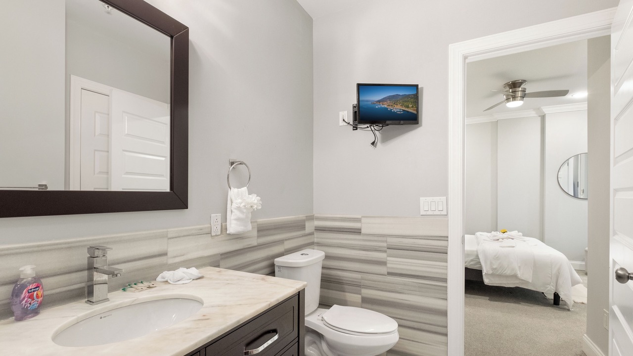 Photo of Bathroom in Poplar