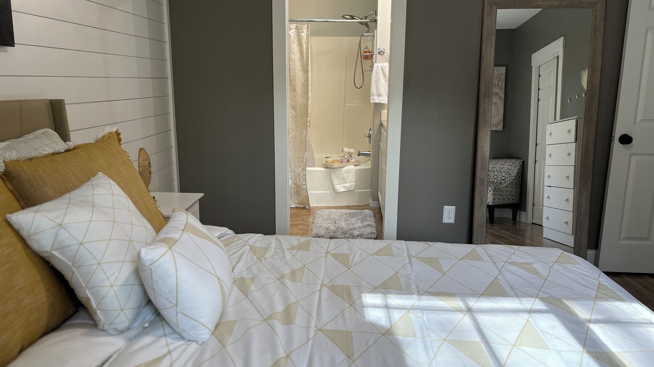 Photo of Bedroom in Picnic Point-North Lynnwood