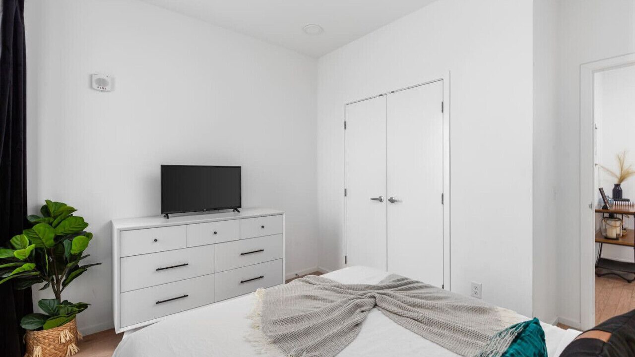 Photo of Bedroom in North Capitol