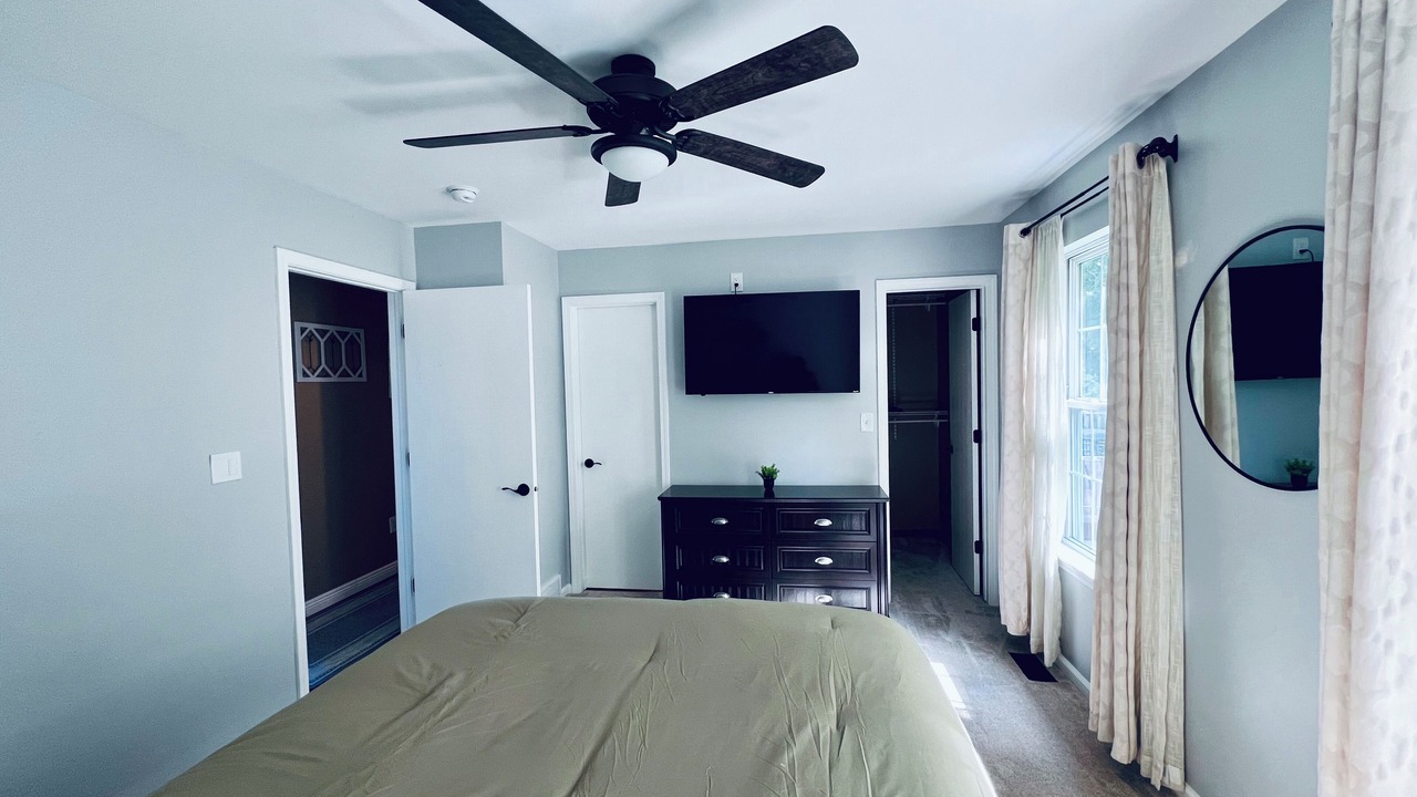 Photo of Bedroom in Brewerton