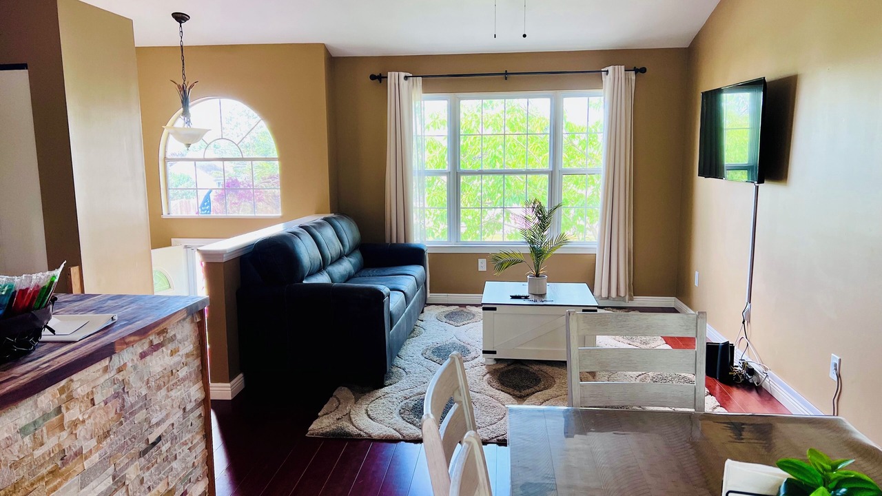 Photo of Livingroom in Brewerton