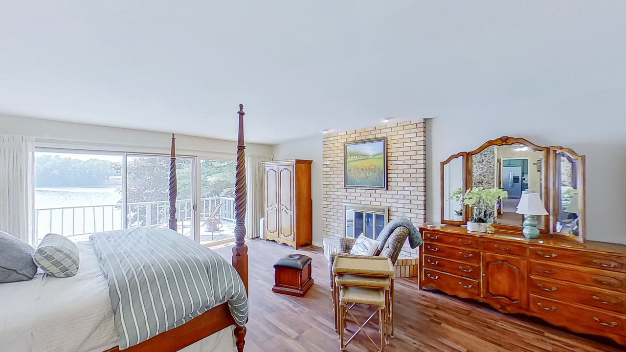 Photo of Bedroom in Paw Paw