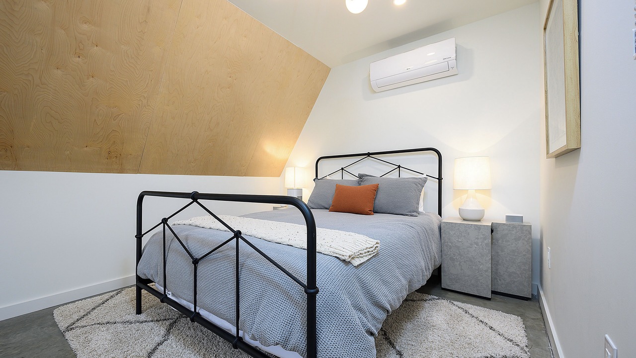 Photo of Bedroom in Tool