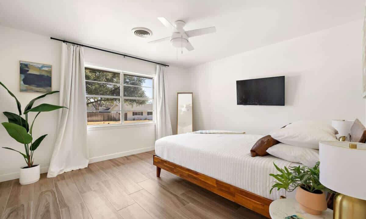 Photo of Bedroom in Georgetown