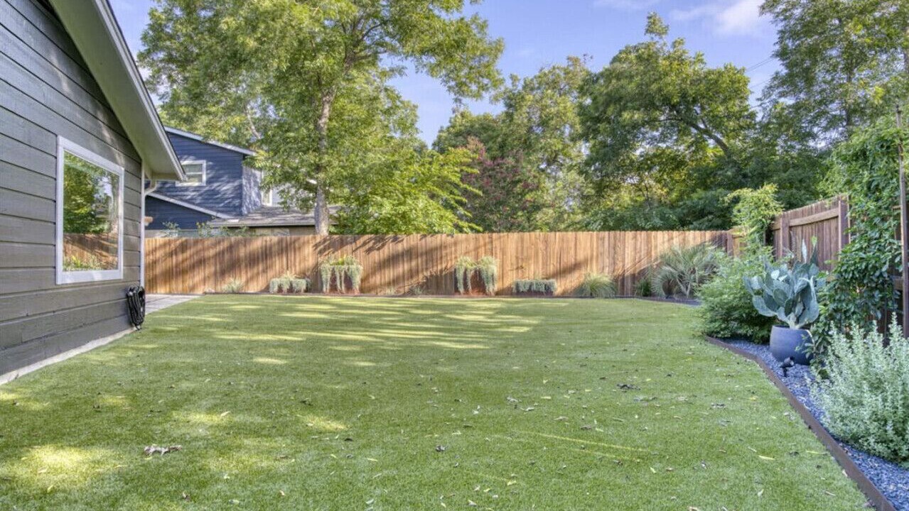 Photo of Outdoor in University Hills