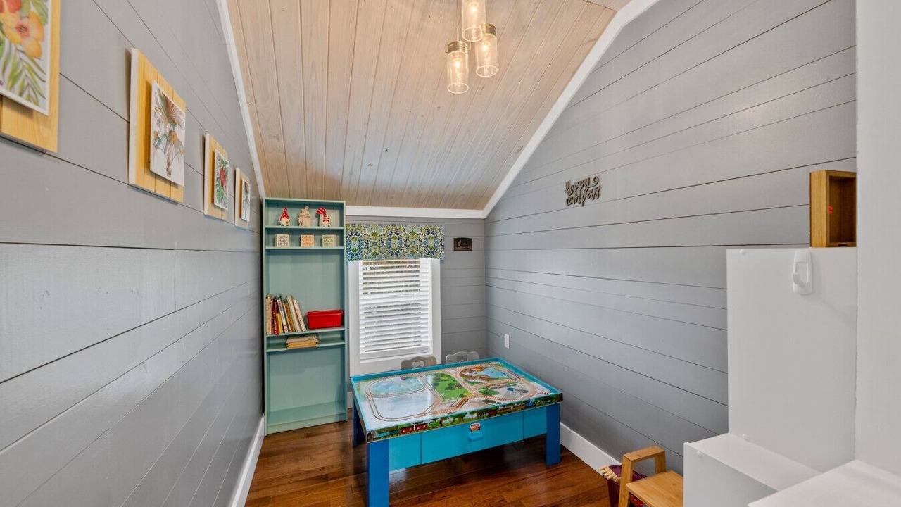 Photo of Bedroom in Scottsville