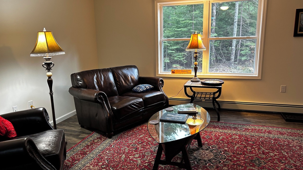Photo of Livingroom in Lamoine