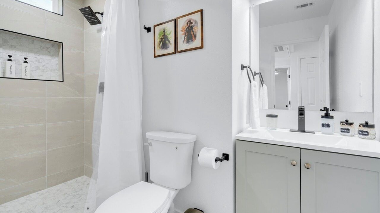 Photo of Bathroom in North Las Vegas