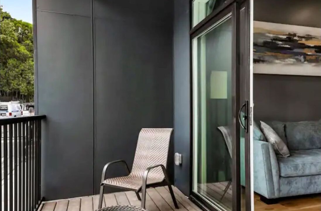 Photo of Patio Balcony in Inglewood