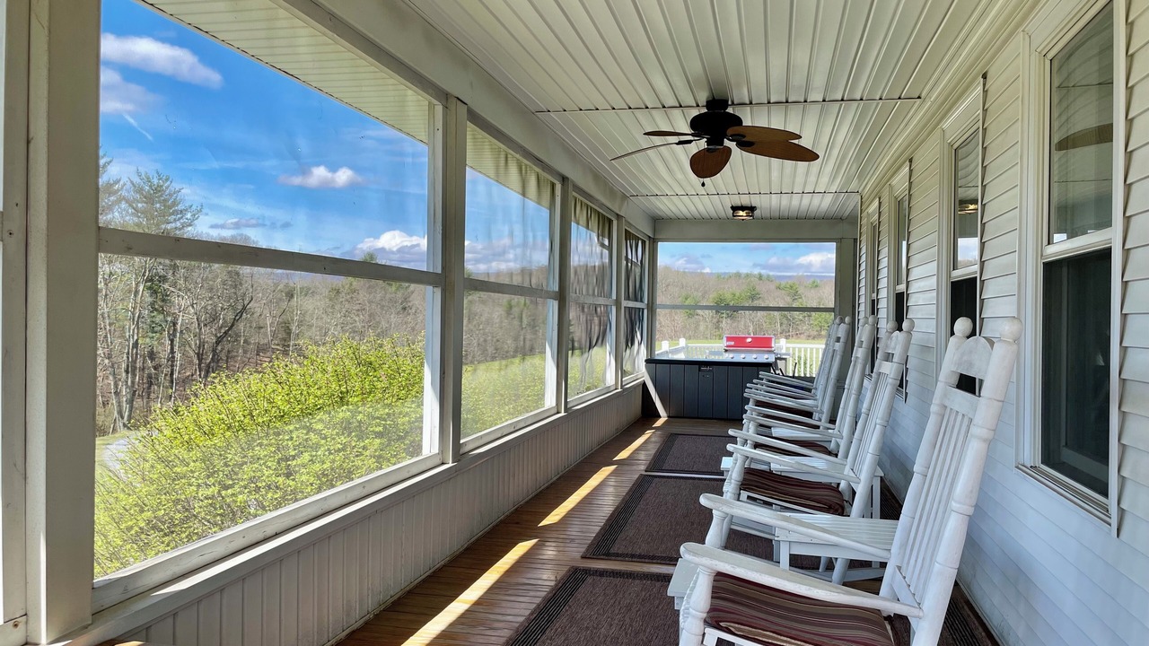 Photo of Patio Balcony in Berkeley Springs