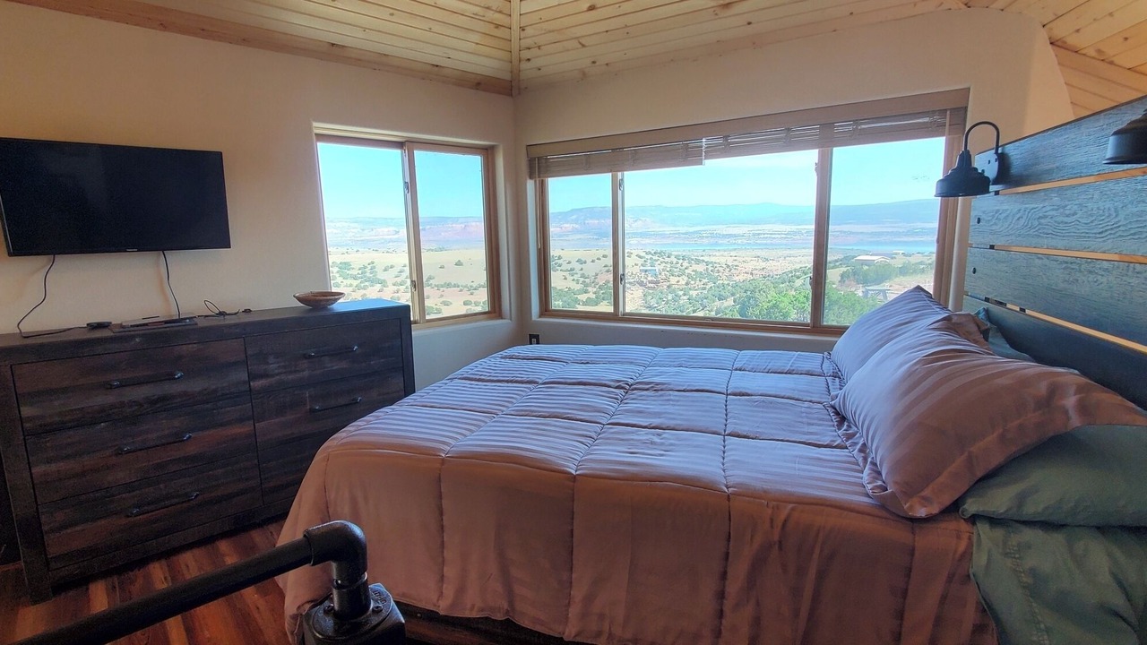 Photo of Bedroom in Youngsville