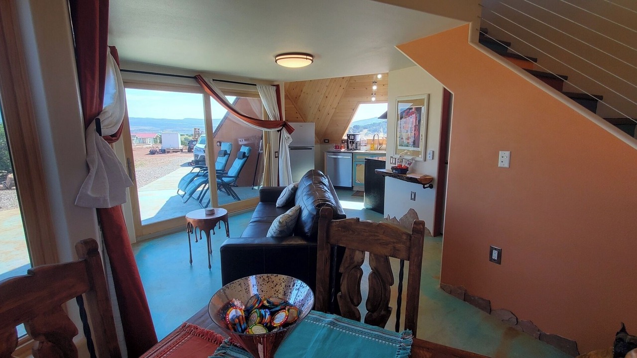 Photo of Livingroom in Youngsville