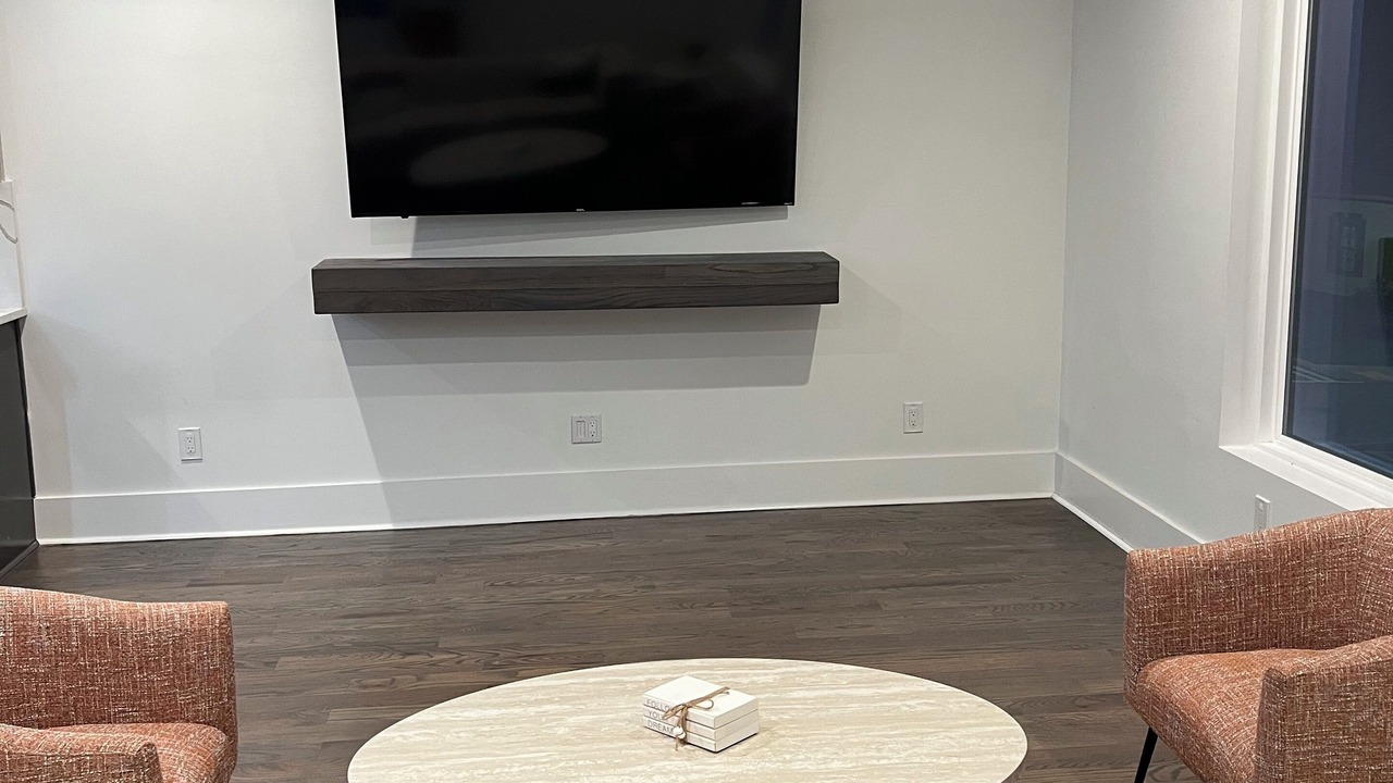 Photo of Livingroom in Jefferson Park