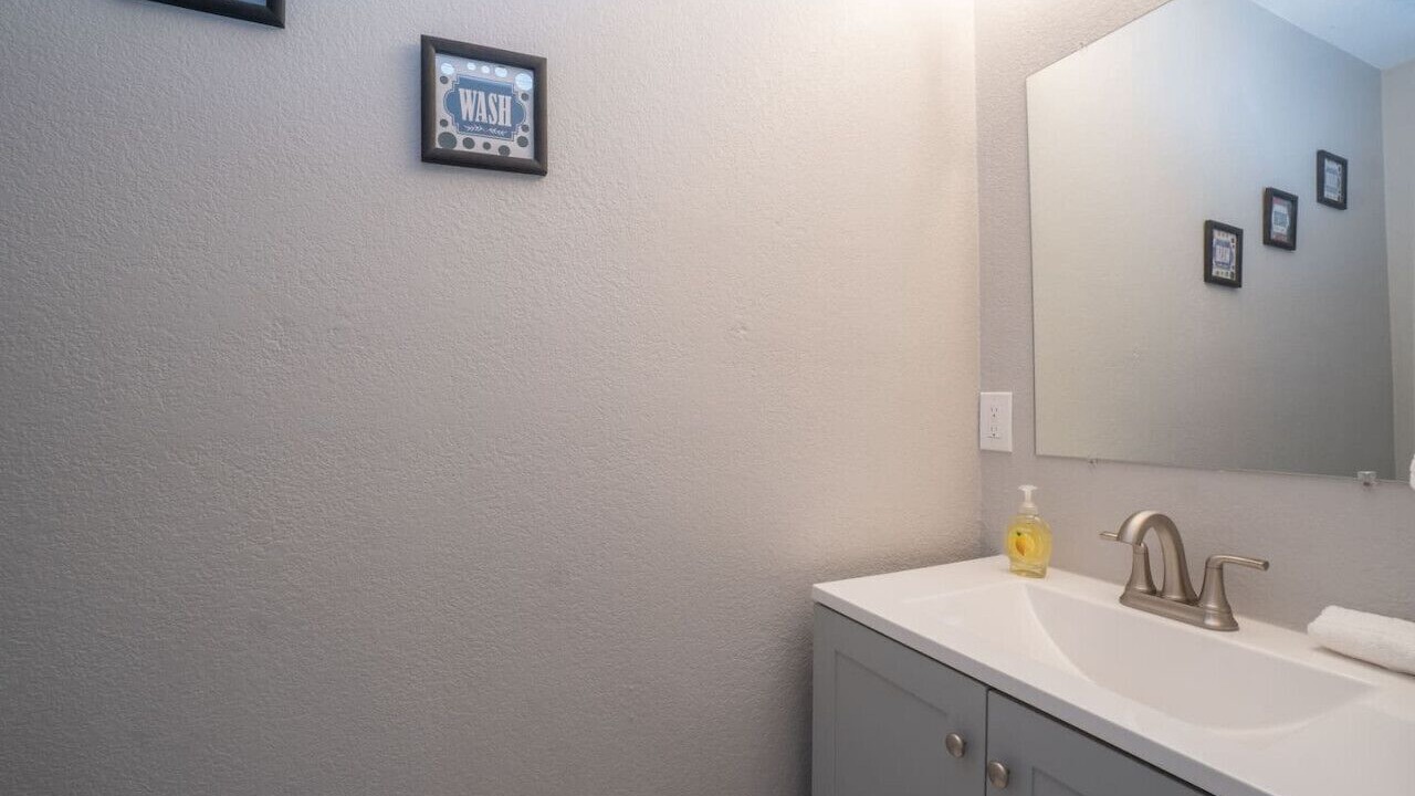 Photo of Bathroom in Allendale Area