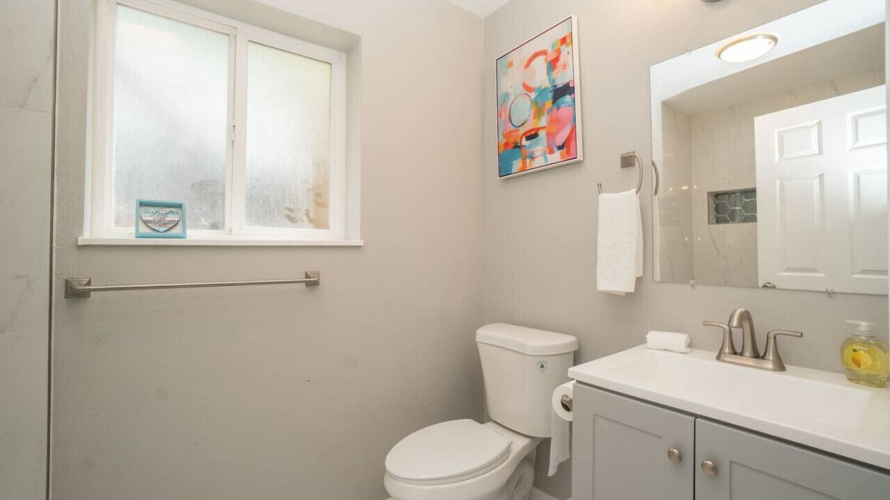 Photo of Bathroom in Allendale Area