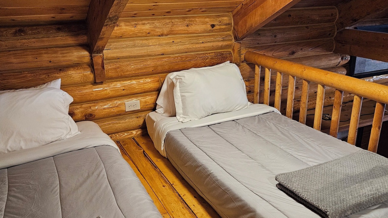 Photo of Bedroom in Apple Valley