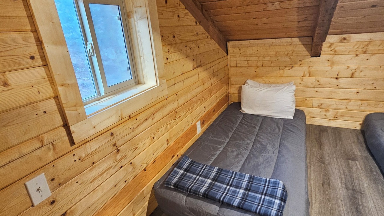 Photo of Bedroom in Apple Valley