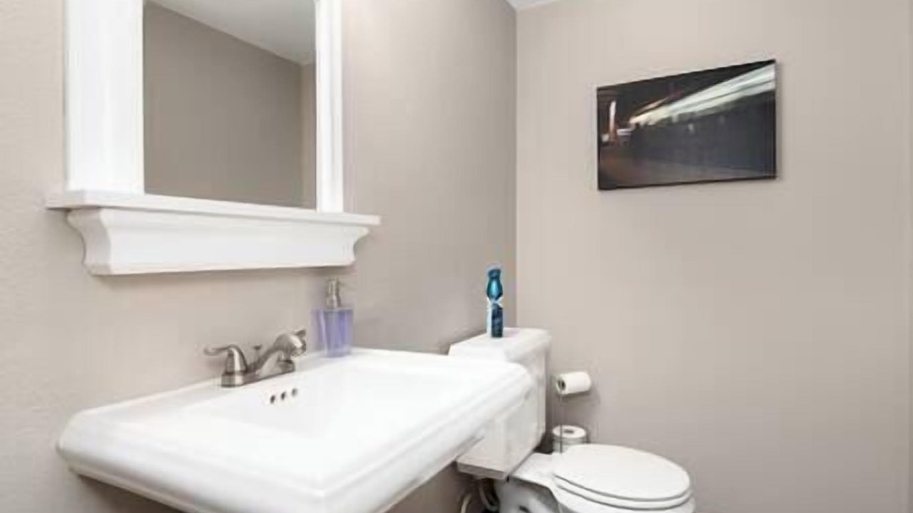 Photo of Bathroom in Arvada