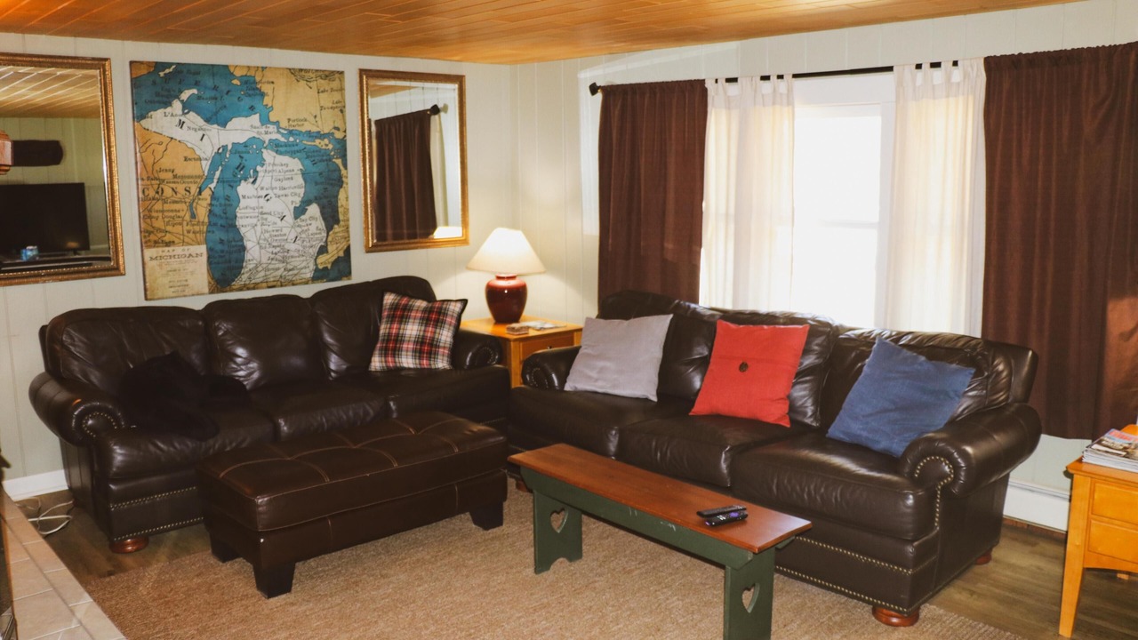 Photo of Livingroom in Grand Marais
