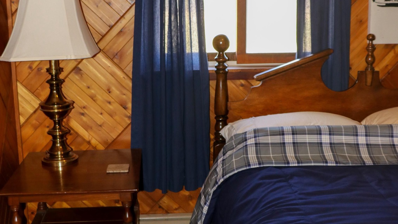 Photo of Bedroom in Grand Marais