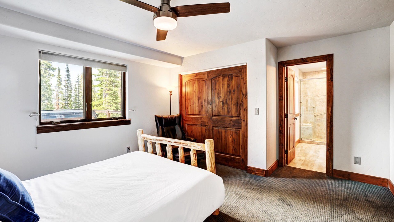 Photo of Bedroom in Quandary Village