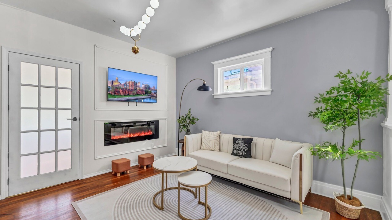 Photo of Livingroom in Athol Springs