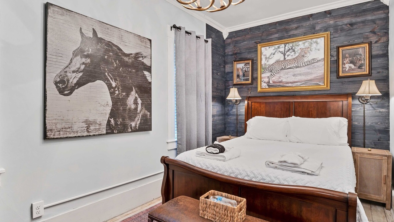 Photo of Bedroom in Buchanan
