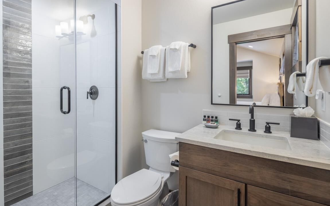 Photo of Bathroom in Roslyn