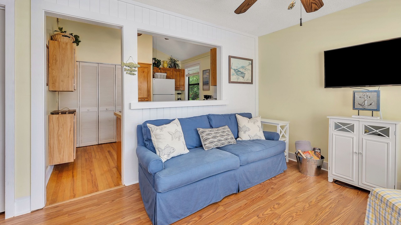 Photo of Livingroom in St. Simons Island