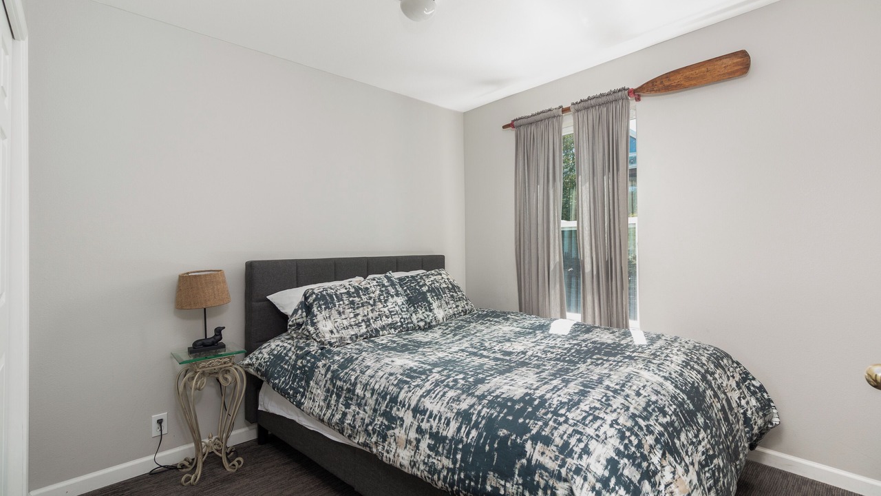 Photo of Bedroom in Otis